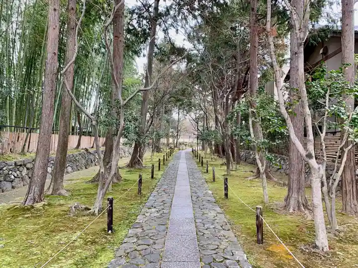 鹿王院のその他建物