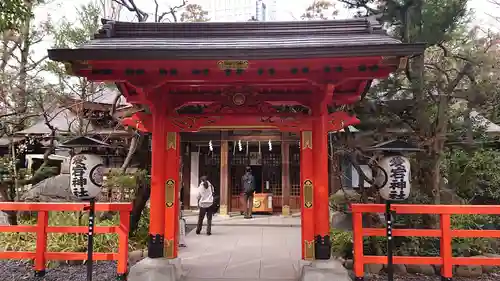 愛宕神社の山門