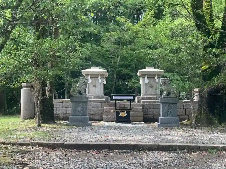 大斎原(熊野本宮大社旧社地)の本殿・本堂