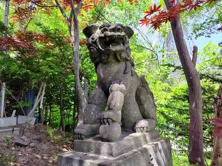 平岸天満宮・太平山三吉神社の狛犬
