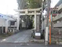 桐ヶ谷氷川神社の鳥居