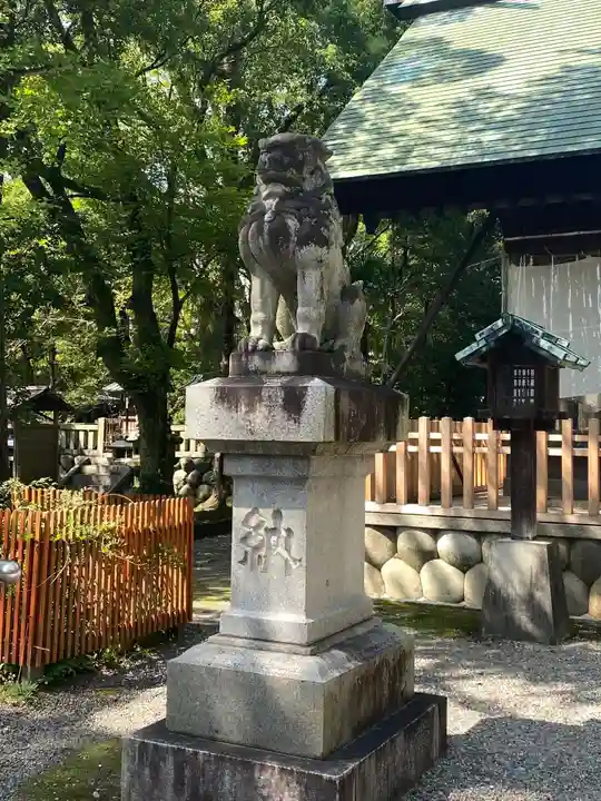 若宮神明社の狛犬