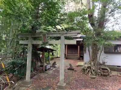 白山神社の鳥居