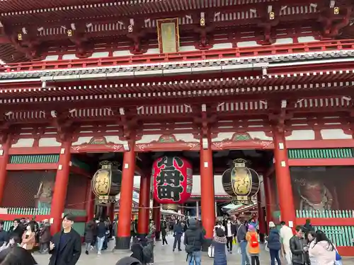 浅草寺の山門