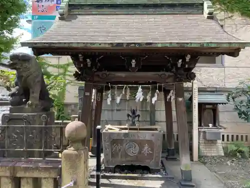 高山稲荷神社（旧鎮座地）の手水舎