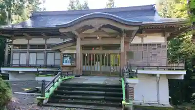 八海山尊神社の本殿・本堂