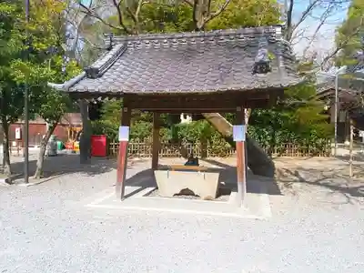 成岩神社の手水舎