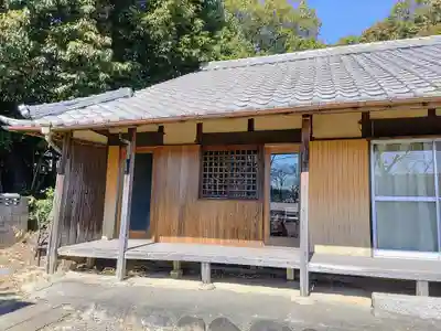 万栄教会の本殿・本堂