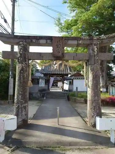 髙木八幡宮の鳥居