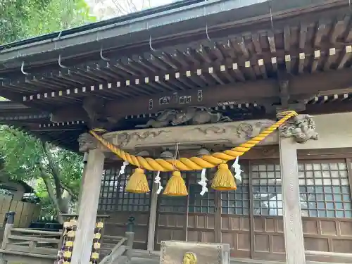 譽田八幡神社の{uncategorized: "未分類", other: "その他", undefined: "問題あり", building: "その他建物", grave: "お墓", sacred_gate: "鳥居", guardian: "狛犬", statue: "像", buddha: "仏像", history: "歴史", nature: "自然", garden: "庭園", animal: "動物", pagoda: "塔", temizu: "手水舎", mountain_gate: "山門・神門", sanctuary: "本殿・本堂", subordinate: "末社・摂社", art: "芸術", scenery: "景色", jizo: "地蔵", ema: "絵馬", goshuin: "御朱印", omikuji: "おみくじ", items: "授与品その他", amulet: "お守り", goshuincho: "御朱印帳", eats: "食事", festival: "お祭り", votive_dance: "神楽", shichigosan: "七五三参", wedding: "結婚式", experience: "体験その他", initially: "初詣", around: "周辺", anti_infection: "感染症対策"}