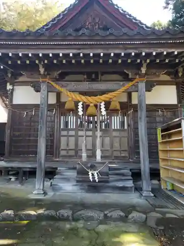 笹津神社の本殿