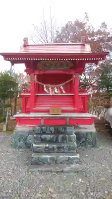 滝上神社の末社・摂社