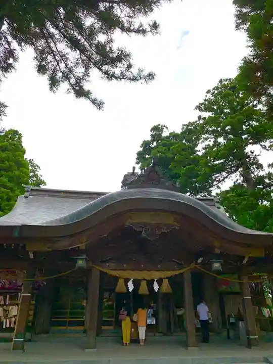 越中一宮 髙瀬神社の本殿・本堂