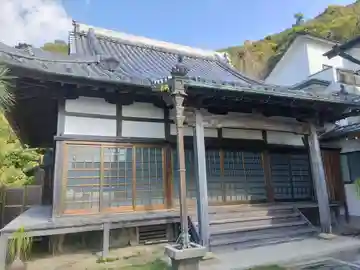 妙楽寺の本殿・本堂