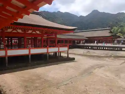 厳島神社(広島県)