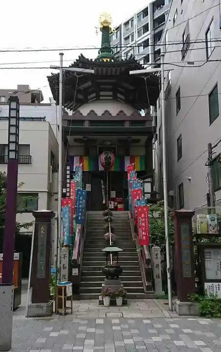 薬研堀不動院(川崎大師東京別院)の本殿・本堂