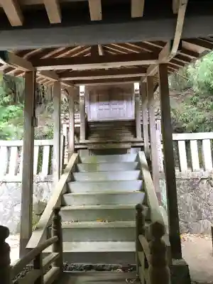 住吉神社の{uncategorized: "未分類", other: "その他", undefined: "問題あり", building: "その他建物", grave: "お墓", sacred_gate: "鳥居", guardian: "狛犬", statue: "像", buddha: "仏像", history: "歴史", nature: "自然", garden: "庭園", animal: "動物", pagoda: "塔", temizu: "手水舎", mountain_gate: "山門・神門", sanctuary: "本殿・本堂", subordinate: "末社・摂社", art: "芸術", scenery: "景色", jizo: "地蔵", ema: "絵馬", goshuin: "御朱印", omikuji: "おみくじ", items: "授与品その他", amulet: "お守り", goshuincho: "御朱印帳", eats: "食事", festival: "お祭り", votive_dance: "神楽", shichigosan: "七五三参", wedding: "結婚式", experience: "体験その他", initially: "初詣", around: "周辺", anti_infection: "感染症対策"}