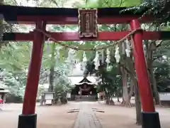 氷川女體神社の鳥居