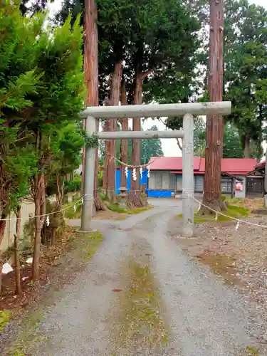 五郎沼薬師神社の鳥居