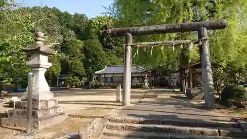 丹生酒殿神社の鳥居