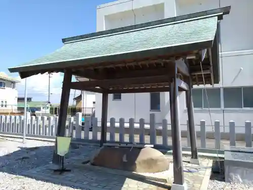 八幡社の手水舎