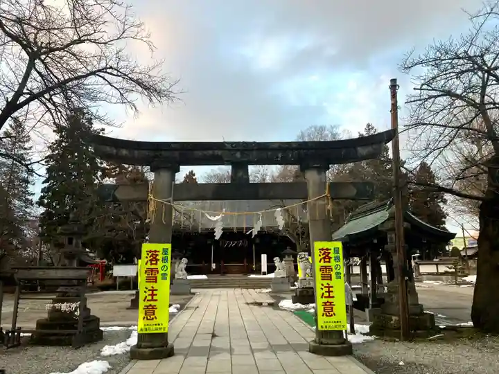 鳥海月山両所宮(山形県)