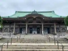 総持寺の本殿