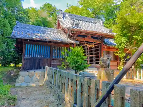 大毛神社（大毛五百入塚）の本殿・本堂