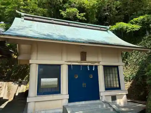土肥神社の{uncategorized: "未分類", other: "その他", undefined: "問題あり", building: "その他建物", grave: "お墓", sacred_gate: "鳥居", guardian: "狛犬", statue: "像", buddha: "仏像", history: "歴史", nature: "自然", garden: "庭園", animal: "動物", pagoda: "塔", temizu: "手水舎", mountain_gate: "山門・神門", sanctuary: "本殿・本堂", subordinate: "末社・摂社", art: "芸術", scenery: "景色", jizo: "地蔵", ema: "絵馬", goshuin: "御朱印", omikuji: "おみくじ", items: "授与品その他", amulet: "お守り", goshuincho: "御朱印帳", eats: "食事", festival: "お祭り", votive_dance: "神楽", shichigosan: "七五三参", wedding: "結婚式", experience: "体験その他", initially: "初詣", around: "周辺", anti_infection: "感染症対策"}