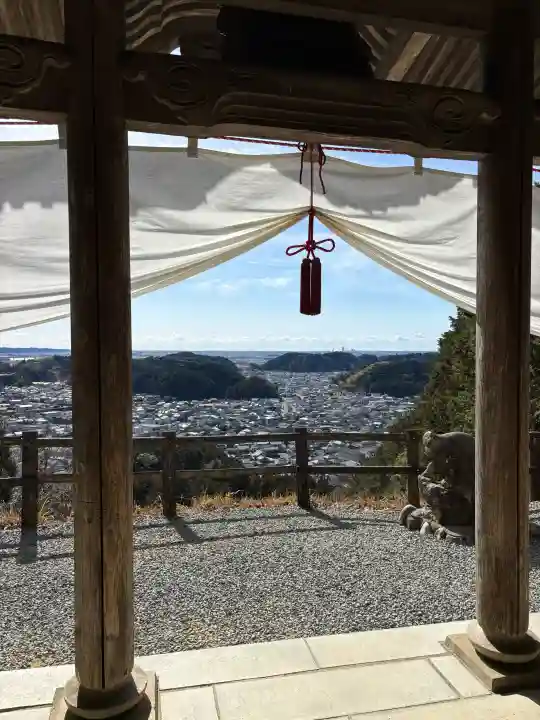 光明寺の{uncategorized: "未分類", other: "その他", undefined: "問題あり", building: "その他建物", grave: "お墓", sacred_gate: "鳥居", guardian: "狛犬", statue: "像", buddha: "仏像", history: "歴史", nature: "自然", garden: "庭園", animal: "動物", pagoda: "塔", temizu: "手水舎", mountain_gate: "山門・神門", sanctuary: "本殿・本堂", subordinate: "末社・摂社", art: "芸術", scenery: "景色", jizo: "地蔵", ema: "絵馬", goshuin: "御朱印", omikuji: "おみくじ", items: "授与品その他", amulet: "お守り", goshuincho: "御朱印帳", eats: "食事", festival: "お祭り", votive_dance: "神楽", shichigosan: "七五三参", wedding: "結婚式", experience: "体験その他", initially: "初詣", around: "周辺", anti_infection: "感染症対策"}