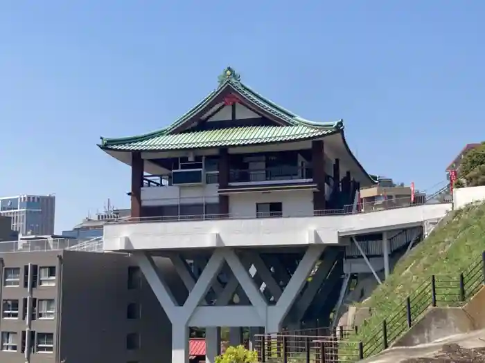 三宝寺の建物その他