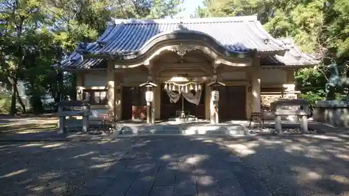 漆部神社の本殿・本堂
