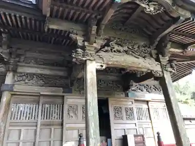 観音寺の本殿・本堂