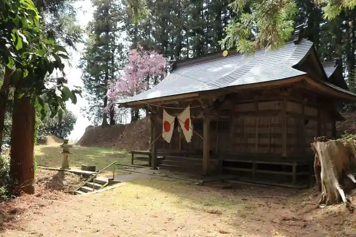 若草木神社の本殿・本堂