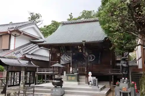 善楽寺の本殿・本堂