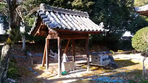 光泉寺の手水舎