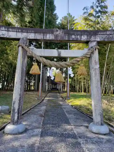 天高神社の鳥居