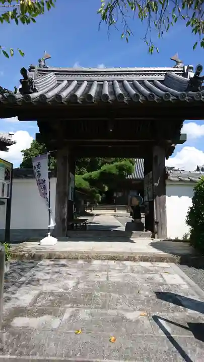 多聞寺の山門・神門
