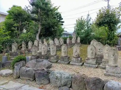 菊泉院の仏像