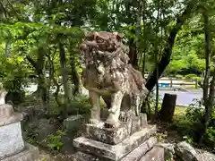 亀山神社の狛犬