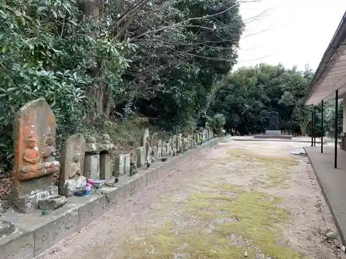 石上神社の仏像