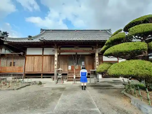 真言宗　善通寺派　薬王寺の本殿・本堂