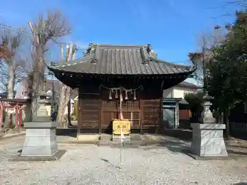 熊野神社の{uncategorized: "未分類", other: "その他", undefined: "問題あり", building: "その他建物", grave: "お墓", sacred_gate: "鳥居", guardian: "狛犬", statue: "像", buddha: "仏像", history: "歴史", nature: "自然", garden: "庭園", animal: "動物", pagoda: "塔", temizu: "手水舎", mountain_gate: "山門・神門", sanctuary: "本殿・本堂", subordinate: "末社・摂社", art: "芸術", scenery: "景色", jizo: "地蔵", ema: "絵馬", goshuin: "御朱印", omikuji: "おみくじ", items: "授与品その他", amulet: "お守り", goshuincho: "御朱印帳", eats: "食事", festival: "お祭り", votive_dance: "神楽", shichigosan: "七五三参", wedding: "結婚式", experience: "体験その他", initially: "初詣", around: "周辺", anti_infection: "感染症対策"}