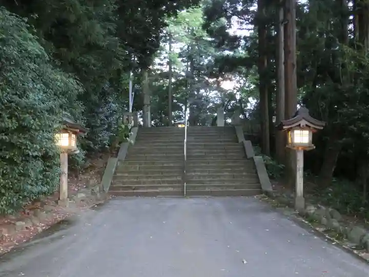 雄山神社前立社壇のその他建物
