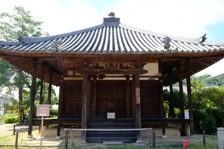 法起寺のその他建物