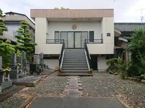 阿弥陀寺の本殿・本堂