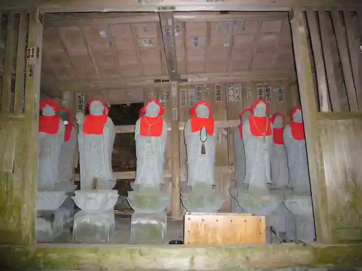 行道山 浄因寺の地蔵