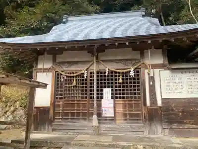 林田八幡神社の{uncategorized: "未分類", other: "その他", undefined: "問題あり", building: "その他建物", grave: "お墓", sacred_gate: "鳥居", guardian: "狛犬", statue: "像", buddha: "仏像", history: "歴史", nature: "自然", garden: "庭園", animal: "動物", pagoda: "塔", temizu: "手水舎", mountain_gate: "山門・神門", sanctuary: "本殿・本堂", subordinate: "末社・摂社", art: "芸術", scenery: "景色", jizo: "地蔵", ema: "絵馬", goshuin: "御朱印", omikuji: "おみくじ", items: "授与品その他", amulet: "お守り", goshuincho: "御朱印帳", eats: "食事", festival: "お祭り", votive_dance: "神楽", shichigosan: "七五三参", wedding: "結婚式", experience: "体験その他", initially: "初詣", around: "周辺", anti_infection: "感染症対策"}