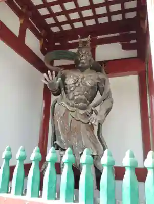 瀧泉寺（目黒不動尊）の像