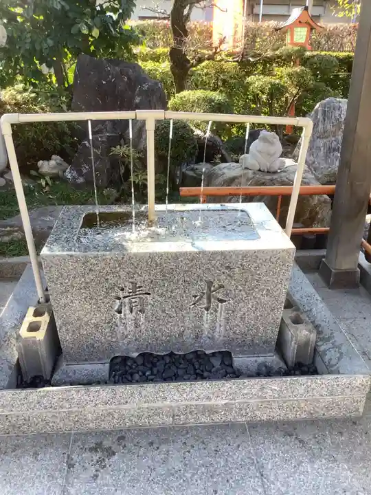尾張猿田彦神社の手水舎
